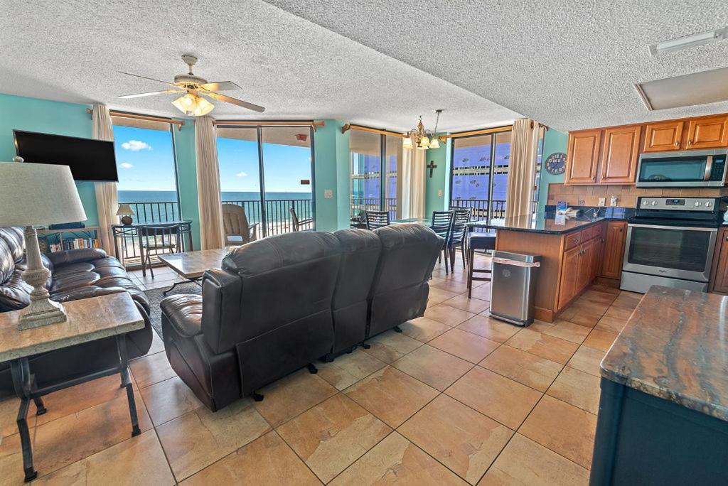 Phoenix East 801 By Albvr - Corner Unit With Wrap-around Balcony And Unparalleled Views! Holiday home